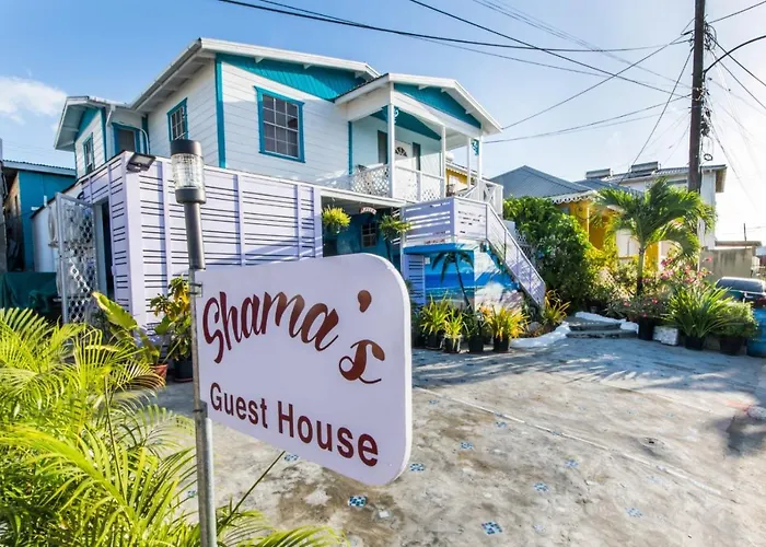 Shama\'S Guest House